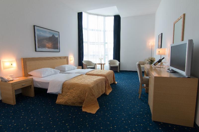 Hotel Blue Star Будва Екстер'єр фото