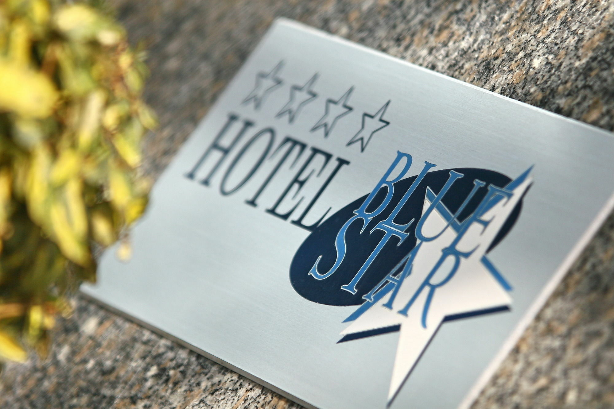 Hotel Blue Star Будва Екстер'єр фото